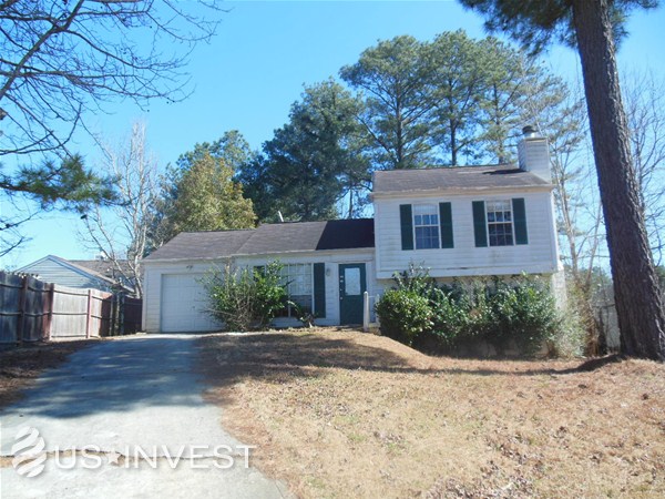 1222 Lakeview Crossing Stone Mountain, GA 